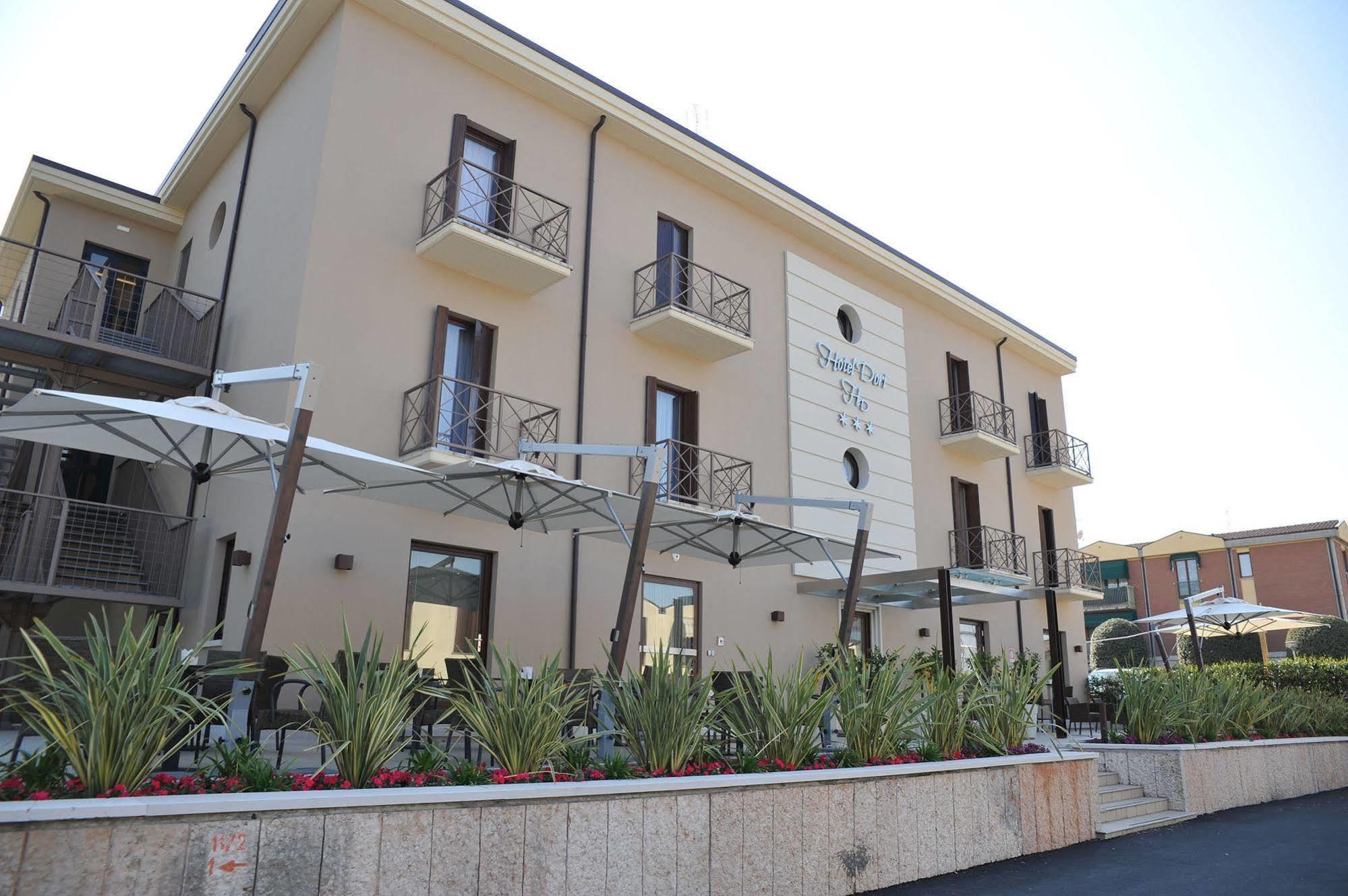 Hotel Dori Peschiera del Garda Exterior foto